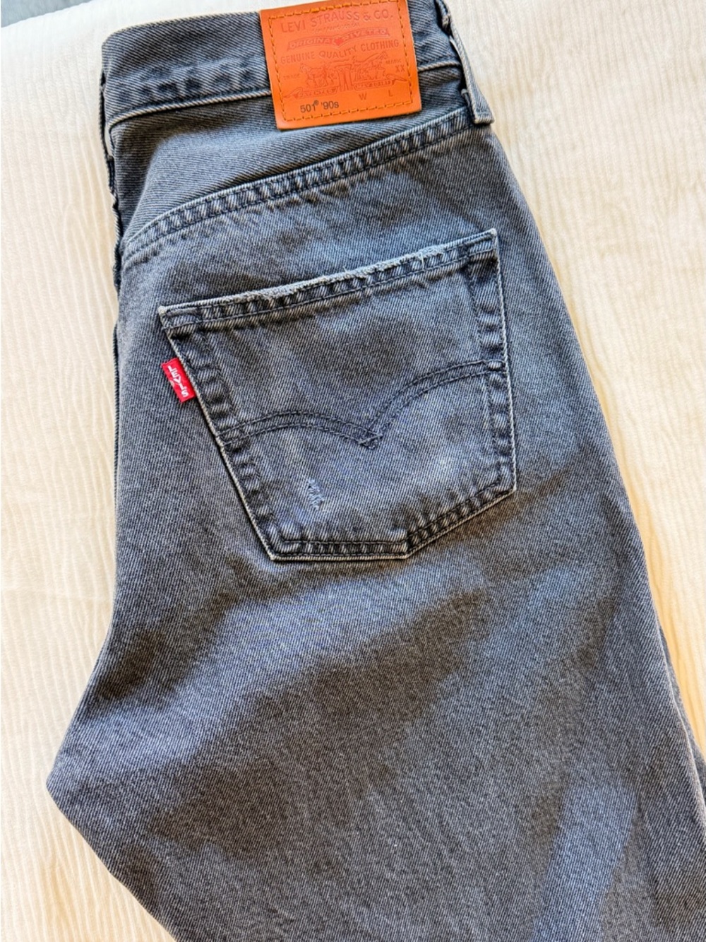 Levi's Women's Blue-Gray Relaxed Jeans with Signature Back Pocket
